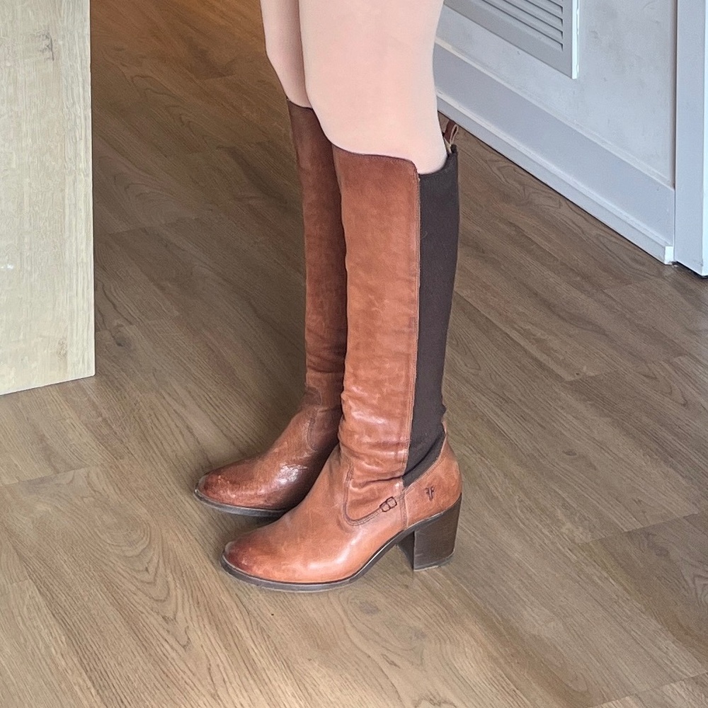 Vintage Frye Boots Knee High Fitted Elastic Shaft Flattering for all legs shapes